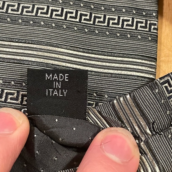 Silver Versace Tie - Picture 5 of 5